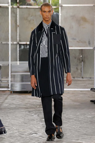 Look 40